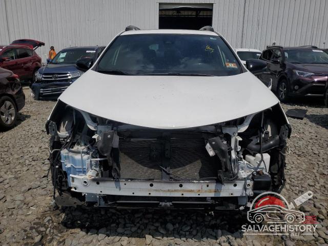 JTMJFREV5HJ162322 2017 TOYOTA RAV4 photo no. 5