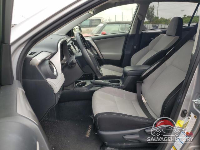 JTMRJREV3HD123065 2017 TOYOTA RAV4 photo no. 7