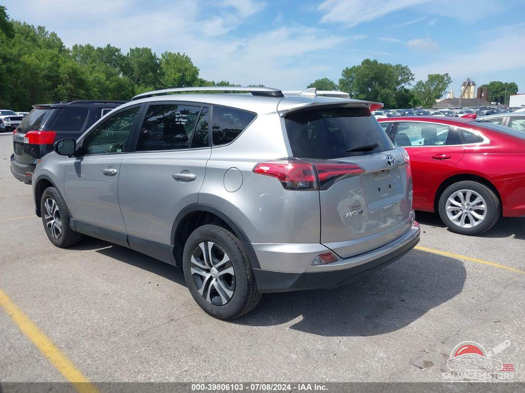 JTMBFREV2JJ235107 2018 TOYOTA RAV4 photo no. 3