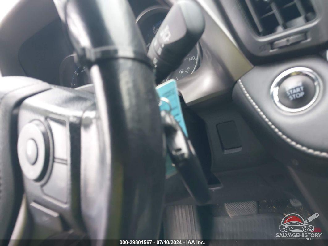 JTMRFREV1JJ237865 2018 TOYOTA RAV4 photo no. 11