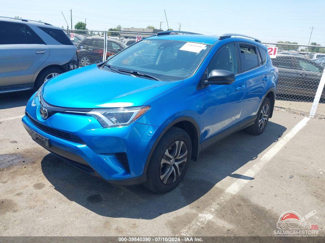 JTMZFREV2JJ725870 2018 TOYOTA RAV4 photo no. 2