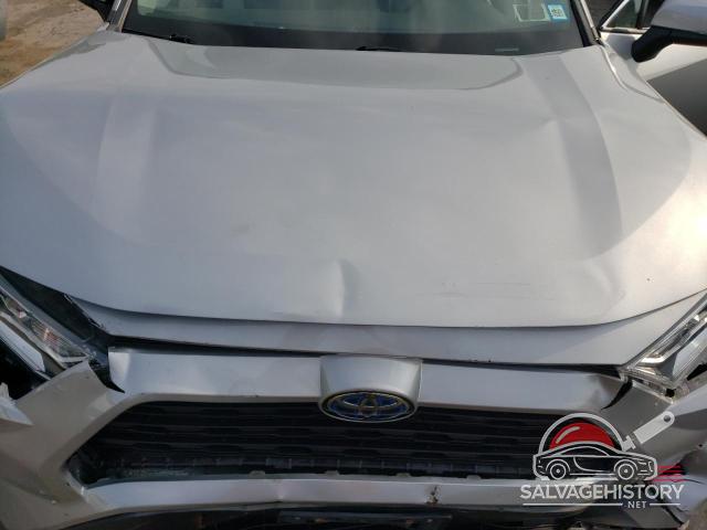2T3RWRFV3KW024272 2019 TOYOTA RAV4 photo no. 12