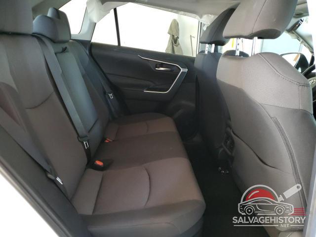 2T3RWRFV7KW010228 2019 TOYOTA RAV4 photo no. 11