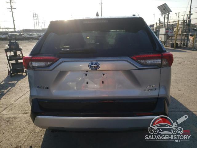 2T3E6RFV1MW008797 2021 TOYOTA RAV4 photo no. 6