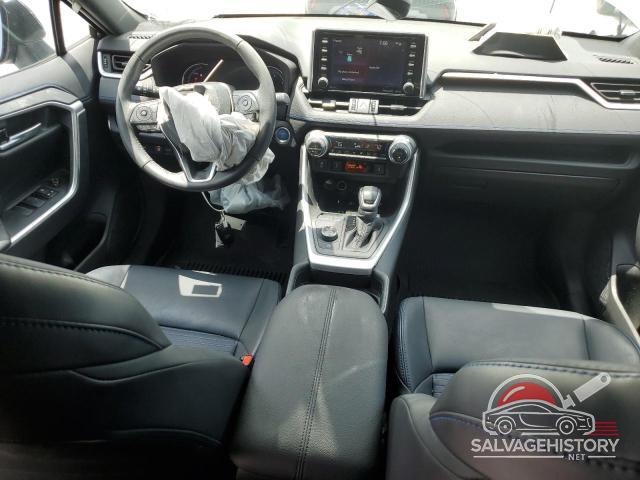 2T3E6RFVXMW021225 2021 TOYOTA RAV4 photo no. 8