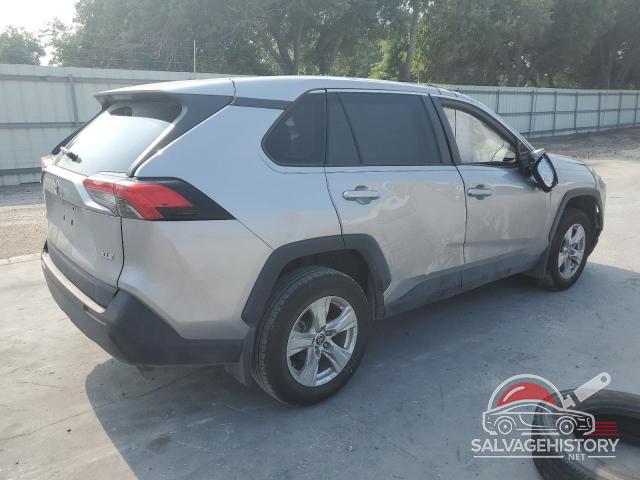 2T3W1RFV3MC112311 2021 TOYOTA RAV4 photo no. 3