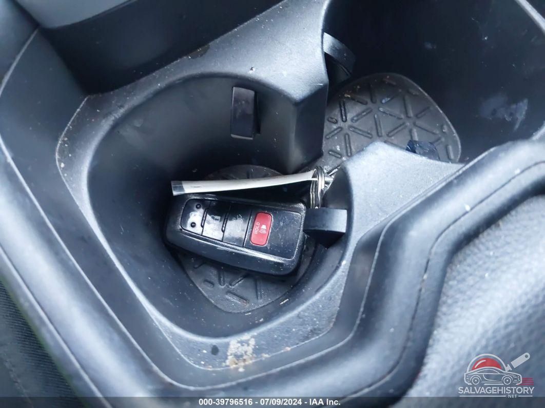 2T3RWRFV2KW011674 2019 TOYOTA RAV4 HYBRID photo no. 11