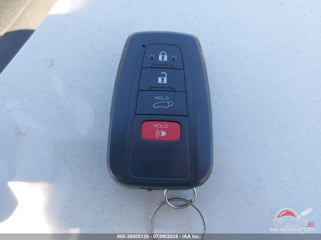 JTMB6RFV1MD041735 2021 TOYOTA RAV4 HYBRID photo no. 11