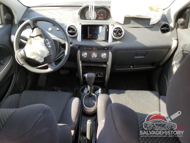 JTKKT624140048253 2004 TOYOTA SCION photo no. 8