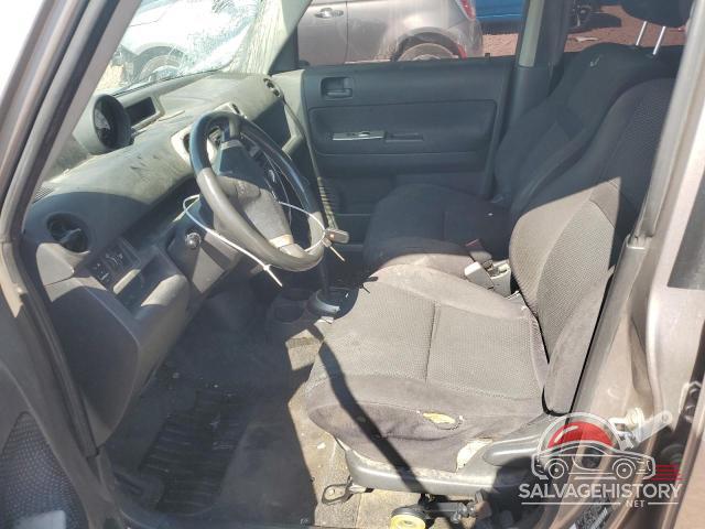 JTLKT324650207943 2005 TOYOTA SCION photo no. 7
