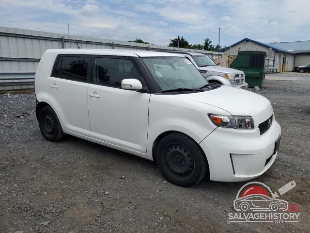 JTLKE50E281011241 2008 TOYOTA SCION photo no. 4
