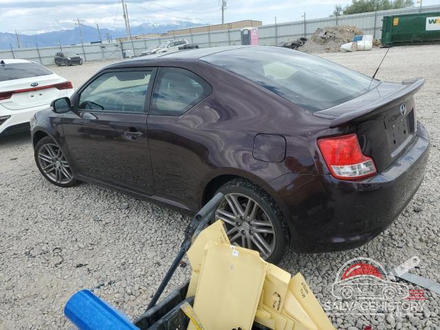 JTKJF5C78B3006194 2011 TOYOTA SCION photo no. 2