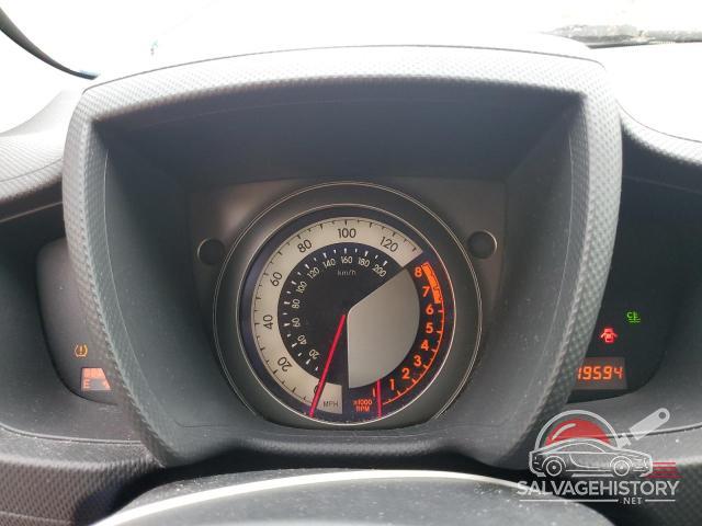 JTKKUPB42D1030048 2013 TOYOTA SCION photo no. 9