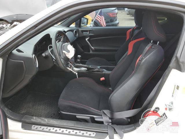 JF1ZNAA14F8703705 2015 TOYOTA SCION photo no. 7