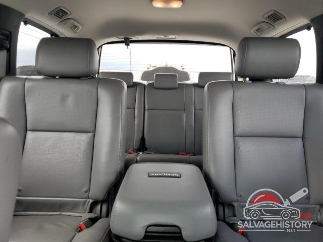 5TDDW5G17BS040930 2011 TOYOTA SEQUOIA photo no. 10