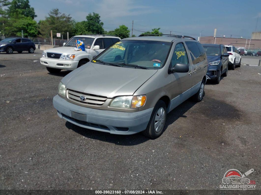 4T3ZF13C12U507893 2002 TOYOTA SIENNA photo no. 2