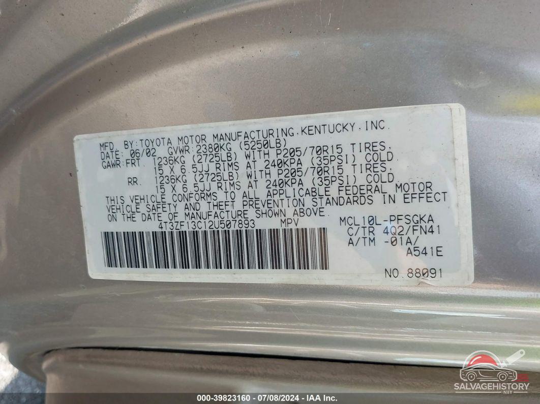 4T3ZF13C12U507893 2002 TOYOTA SIENNA photo no. 9