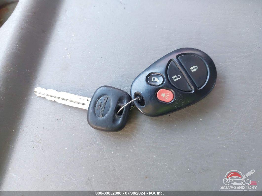 5TDZA23C64S173482 2004 TOYOTA SIENNA photo no. 11