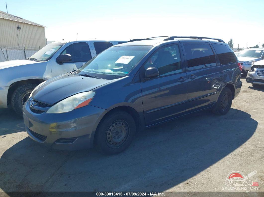 5TDZK23CX9S243246 2009 TOYOTA SIENNA photo no. 2