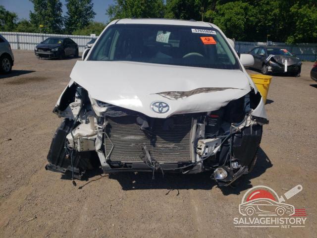 5TDXK3DCXDS326583 2013 TOYOTA SIENNA photo no. 5