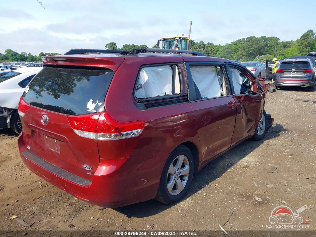 5TDKK3DC2ES424728 2014 TOYOTA SIENNA photo no. 4