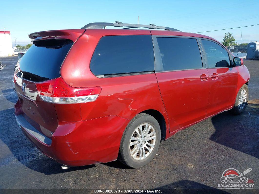 5TDYK3DC4ES481412 2014 TOYOTA SIENNA photo no. 4