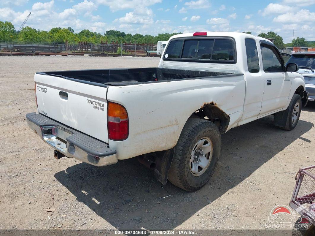 4TAWN72N2YZ589326 2000 TOYOTA TACOMA photo no. 4