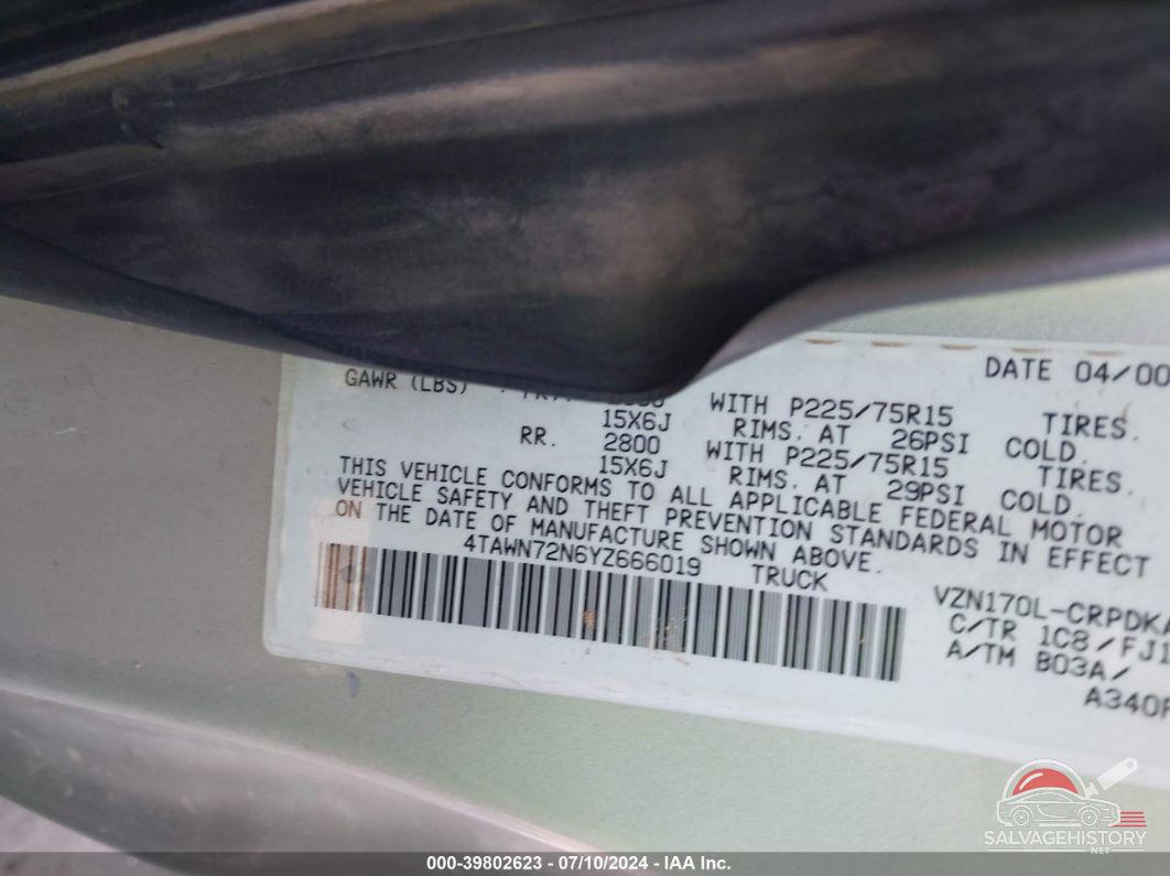 4TAWN72N6YZ666019 2000 TOYOTA TACOMA photo no. 9