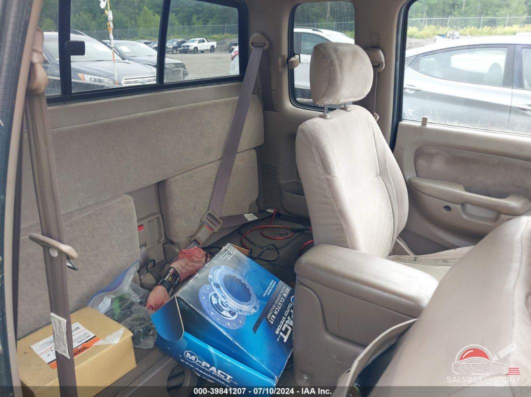 5TEWM72N41Z836136 2001 TOYOTA TACOMA photo no. 8