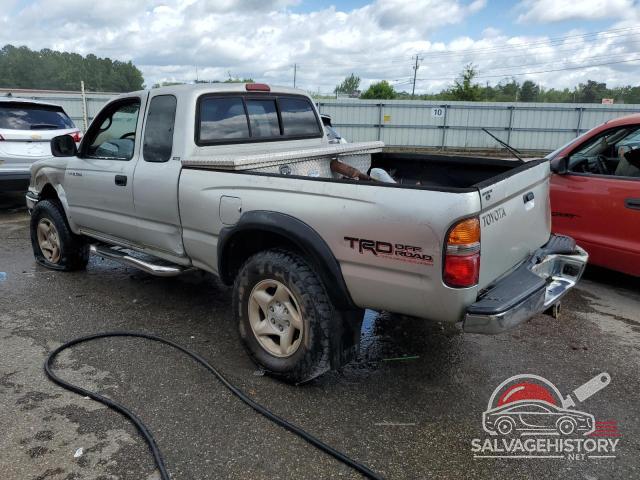 5TEWN72N82Z041086 2002 TOYOTA TACOMA photo no. 2