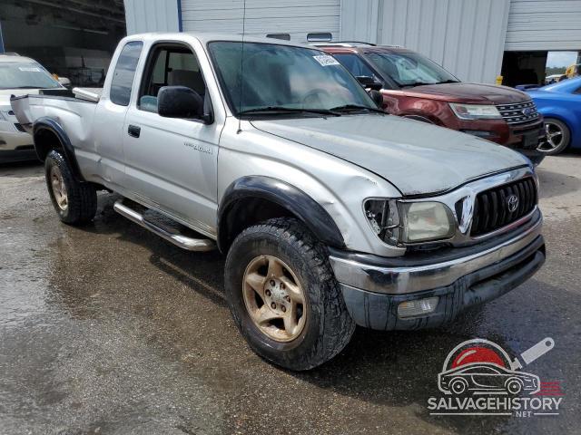 5TEWN72N82Z041086 2002 TOYOTA TACOMA photo no. 4