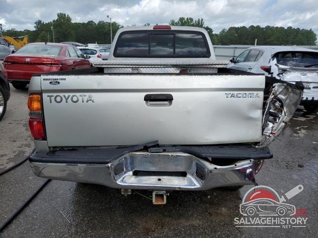 5TEWN72N82Z041086 2002 TOYOTA TACOMA photo no. 6