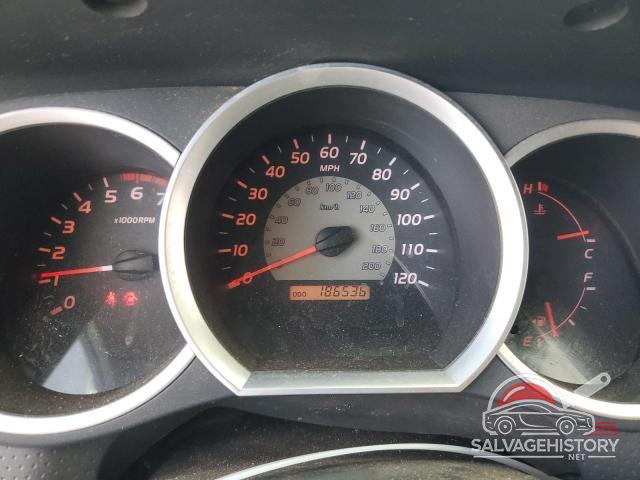 5TELU42NX5Z018319 2005 TOYOTA TACOMA photo no. 9