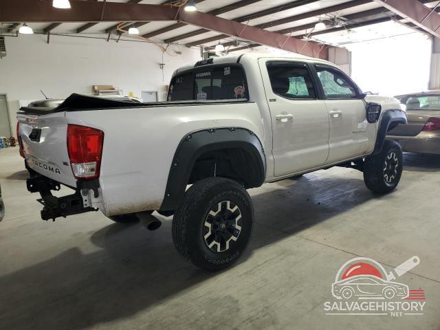 3TMCZ5AN3HM092904 2017 TOYOTA TACOMA photo no. 3
