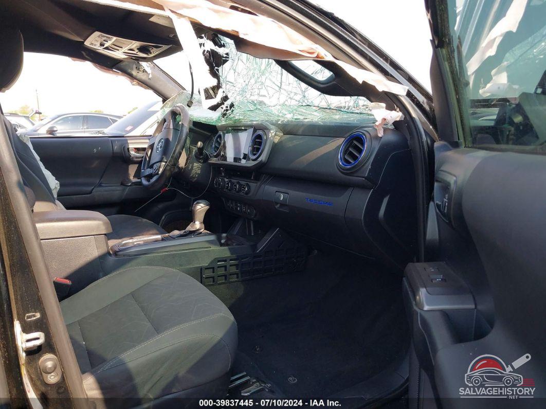 3TMDZ5BN8JM044176 2018 TOYOTA TACOMA photo no. 5