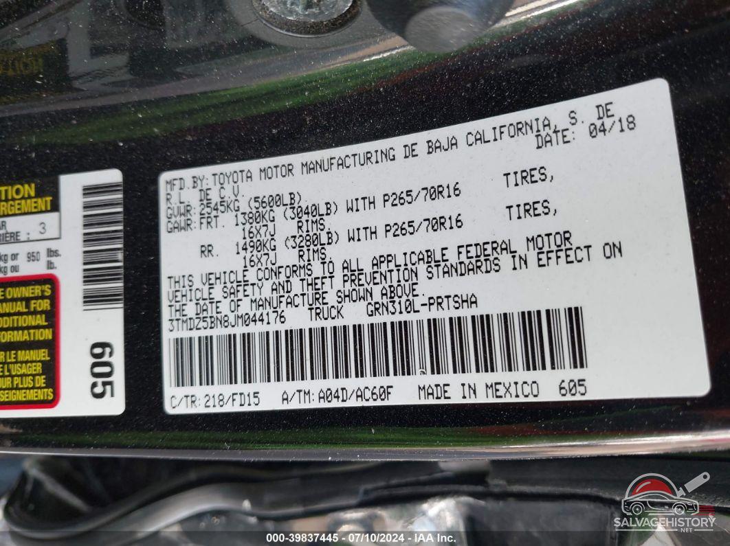 3TMDZ5BN8JM044176 2018 TOYOTA TACOMA photo no. 9