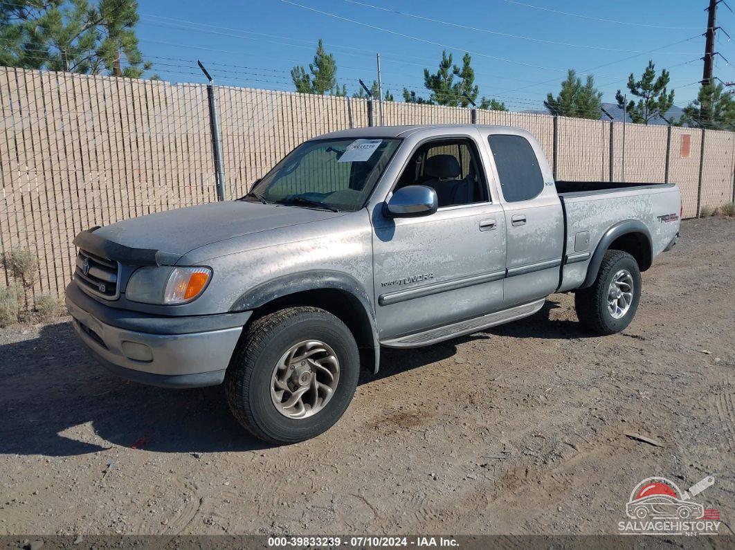 5TBBT4417YS045349 2000 TOYOTA TUNDRA photo no. 2
