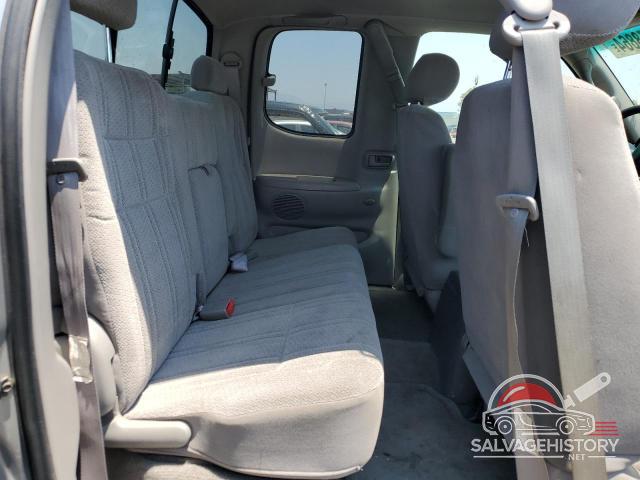 5TBRT34172S302347 2002 TOYOTA TUNDRA photo no. 10