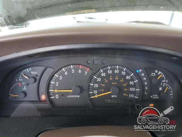 5TBET38164S436522 2004 TOYOTA TUNDRA photo no. 9