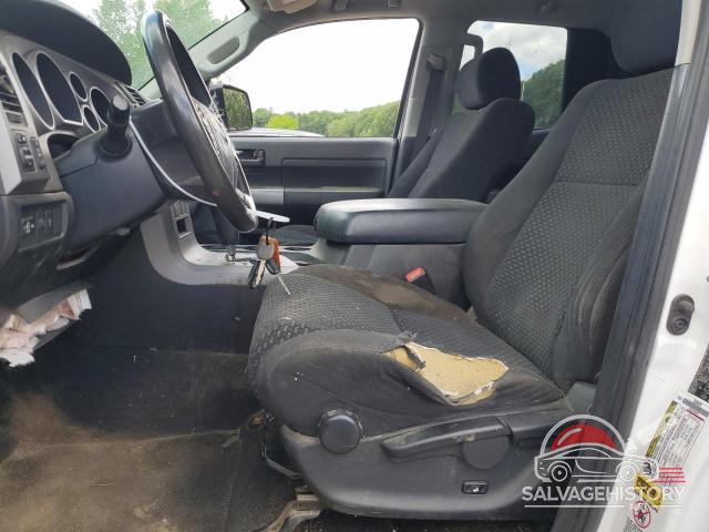 5TFUY5F11AX157116 2010 TOYOTA TUNDRA photo no. 7