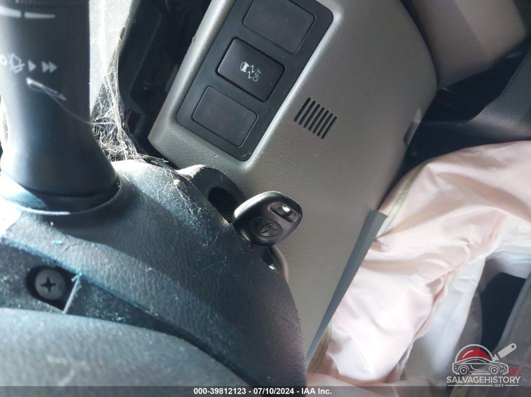 5TFUM5F17CX033060 2012 TOYOTA TUNDRA photo no. 11