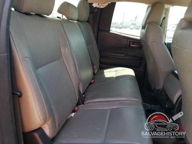 5TFRM5F16JX132651 2018 TOYOTA TUNDRA photo no. 10