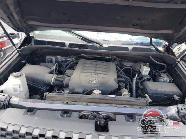 5TFUY5F1XJX697502 2018 TOYOTA TUNDRA photo no. 11