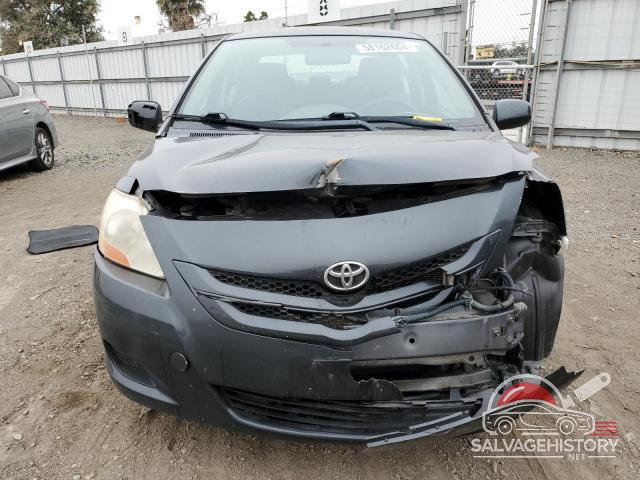 JTDBT923071123264 2007 TOYOTA YARIS photo no. 5