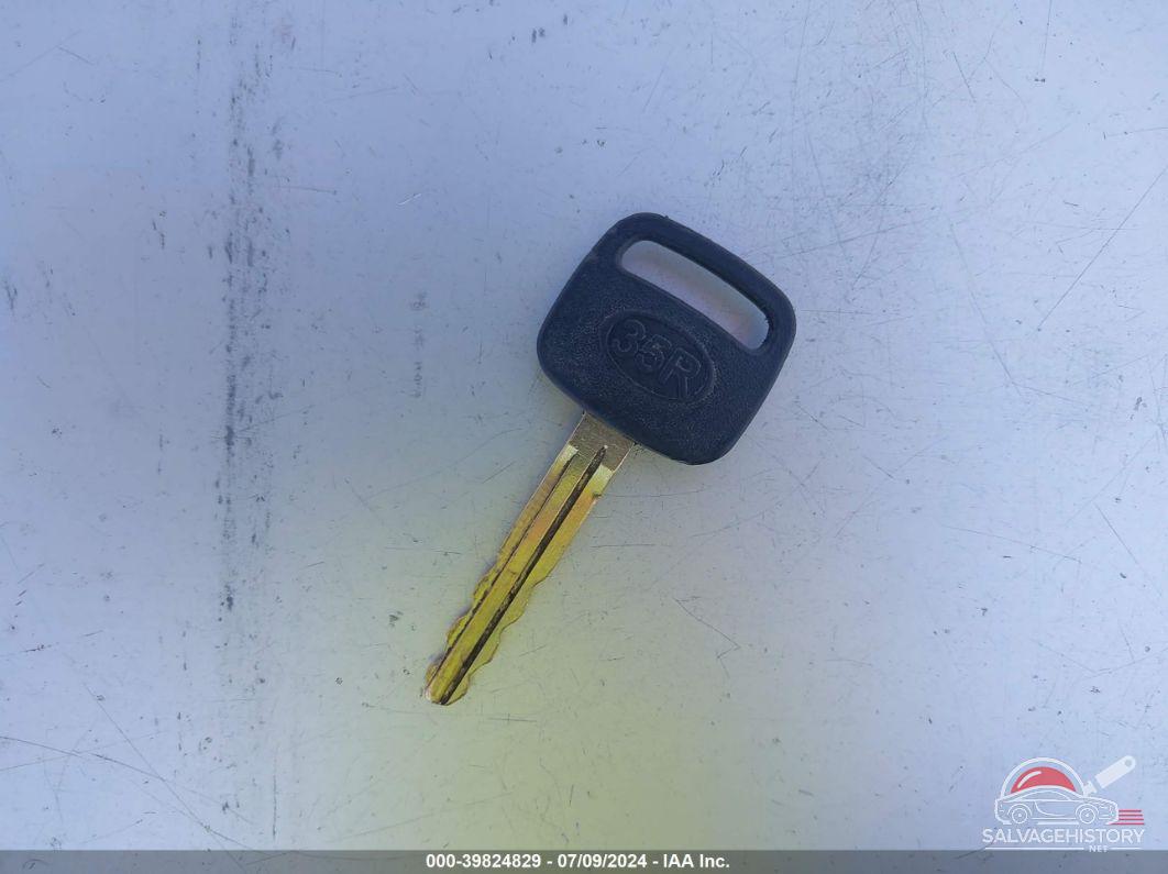 JTDBT923471038380 2007 TOYOTA YARIS photo no. 11