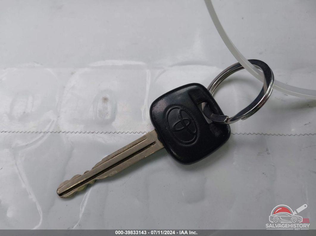JTDBT923471116298 2007 TOYOTA YARIS photo no. 11