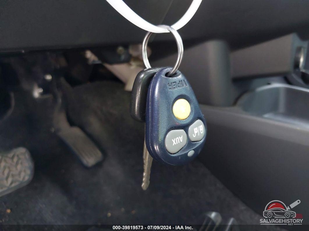 JTDJT923X75040347 2007 TOYOTA YARIS photo no. 11
