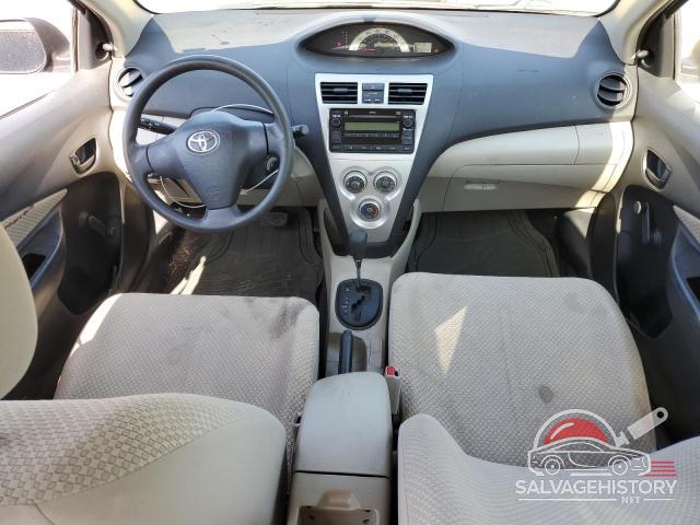 JTDBT923X81230226 2008 TOYOTA YARIS photo no. 8