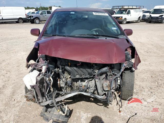 JTDJT4K33A5285128 2010 TOYOTA YARIS photo no. 5