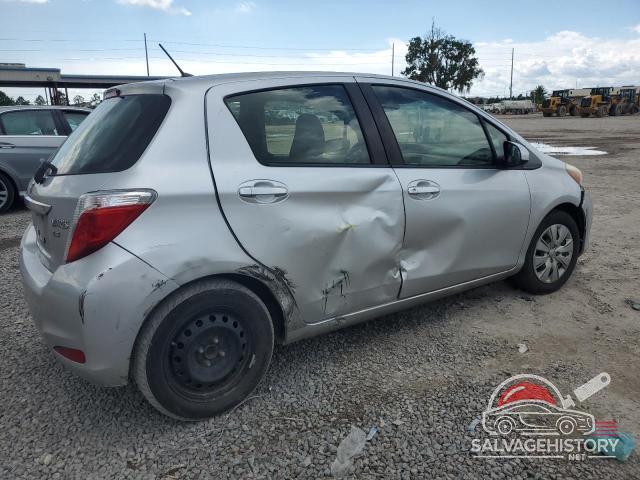 JTDKTUD31CD521916 2012 TOYOTA YARIS photo no. 3